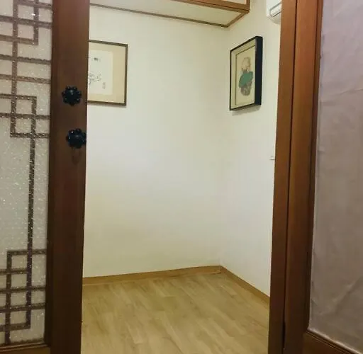 Yeon Dang 招待所 *